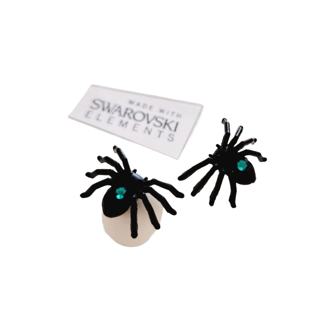 Cercei din argint 92.5 cu păianjeni și Swarovski Elements - bijuterii - cercei - cercei drop - Artynos.ro Cercei din argint 92.5 cu păianjeni și Swarovski Elements - bijuterii - cercei - cercei drop - Artynos.ro