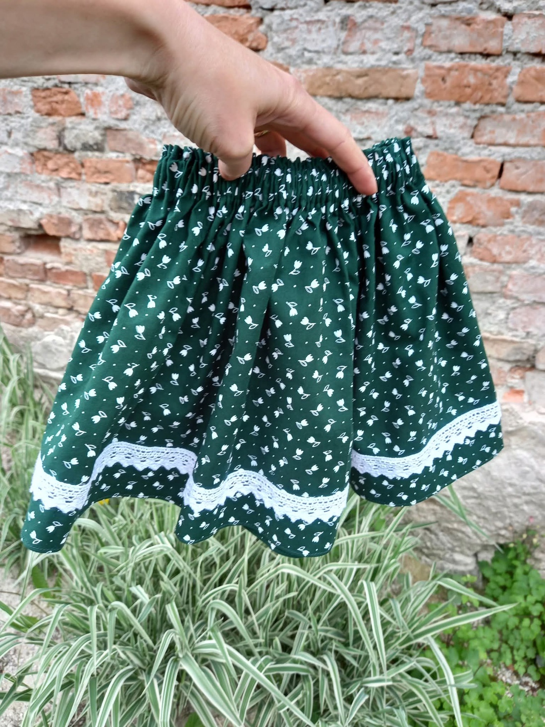 Fusta fetite - îmbrăcăminte și modă - haine damă - fustă damă - Artynos.ro