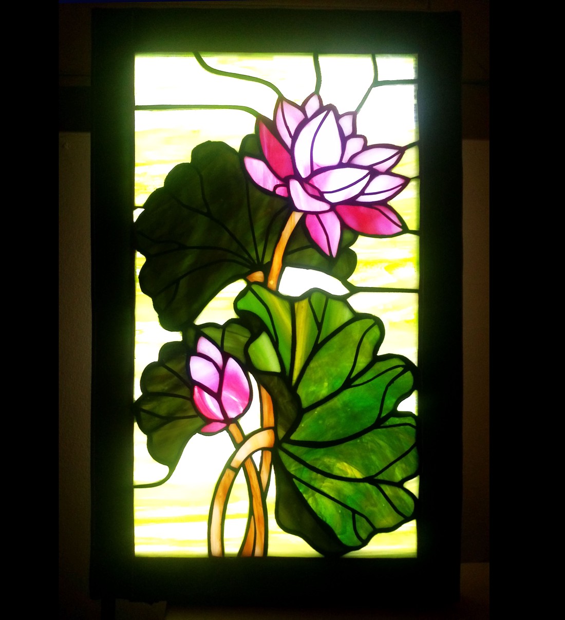 Indian lotus luminat tiffany arta de perete - casă & stil de viață - accesorii pentru decorat casa - picturi murale - artă murală din sticlă - Artynos.ro