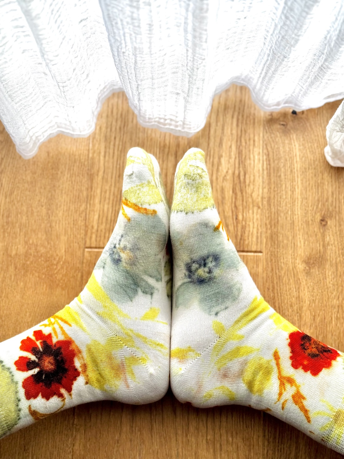 Șosete din lână imprimate vegetal - îmbrăcăminte și modă - pantofi, papuci, șosete - șosete, șosete de genunchi - Artynos.ro