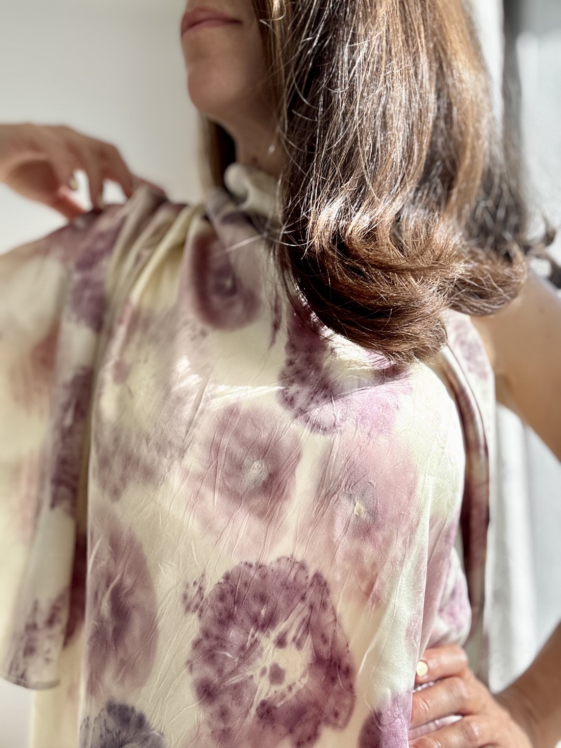 Eșarfă din mătase imprimată vegetal (mac și nalbă) - îmbrăcăminte și modă - eșarfe, pălării, fularuri - eșarfe - Artynos.ro