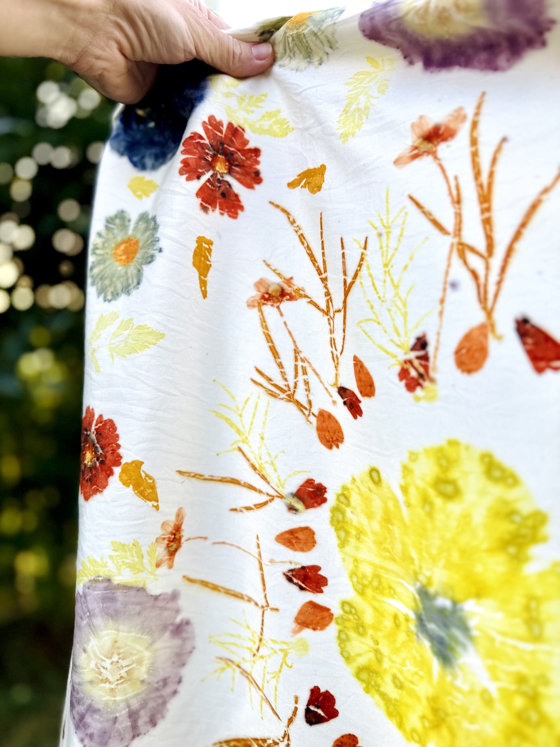 Eșarfă din mătase imprimată vegetal - îmbrăcăminte și modă - eșarfe, pălării, fularuri - eșarfe - Artynos.ro