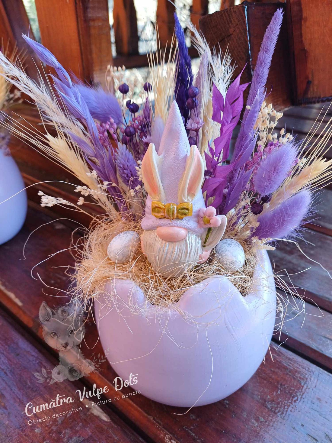 Decoratiune de Paste, in ou mov, cu gnom - casă & stil de viață - accesorii pentru decorat casa - ornamente - Artynos.ro Decoratiune de Paste, in ou mov, cu gnom - casă & stil de viață - accesorii pentru decorat casa - ornamente - Artynos.ro