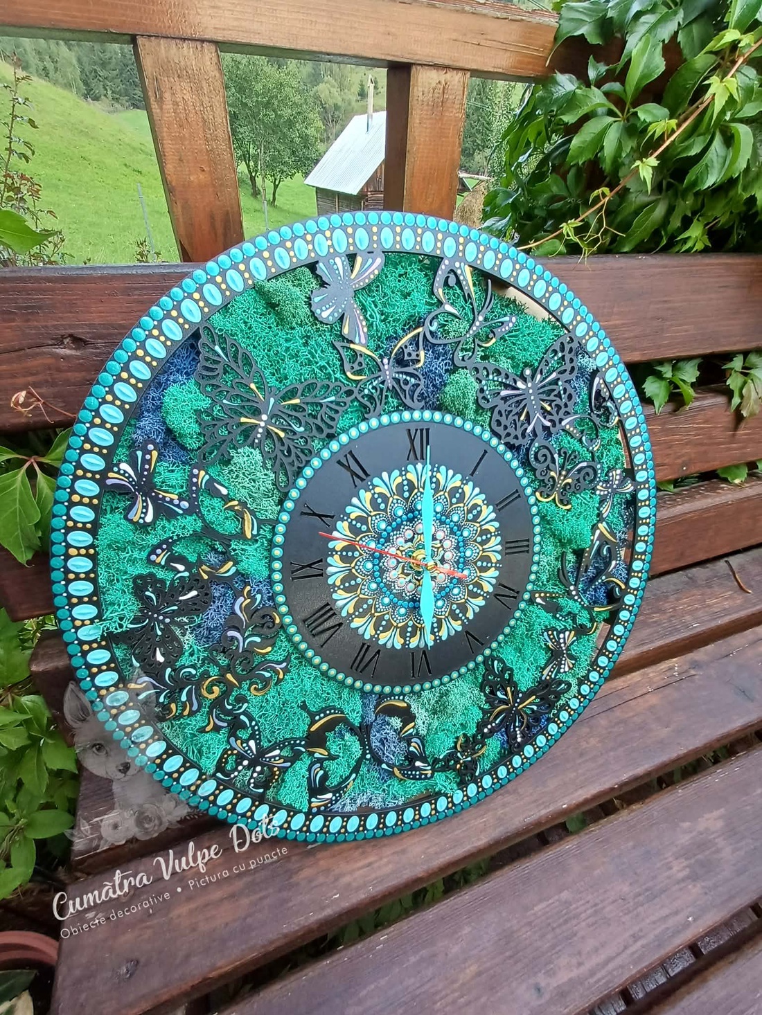 Ceas de perete cu licheni stabilizati și pictură cu techica punctului 40 cm - casă & stil de viață - decorațiuni de casă - decorațiuni de pereți - decorațiuni cu licheni - Artynos.ro