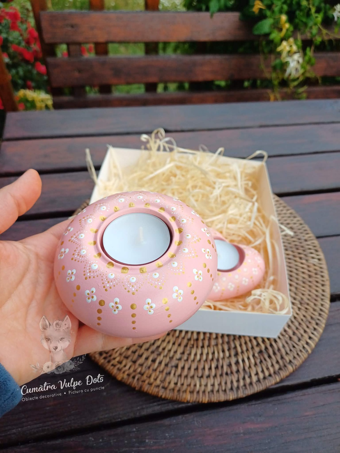 Set suporturi lumânari pictate cu tehnica punctului - roz - casă & stil de viață - lumânări, parfumuri, arome - suport de lumânări - Artynos.ro