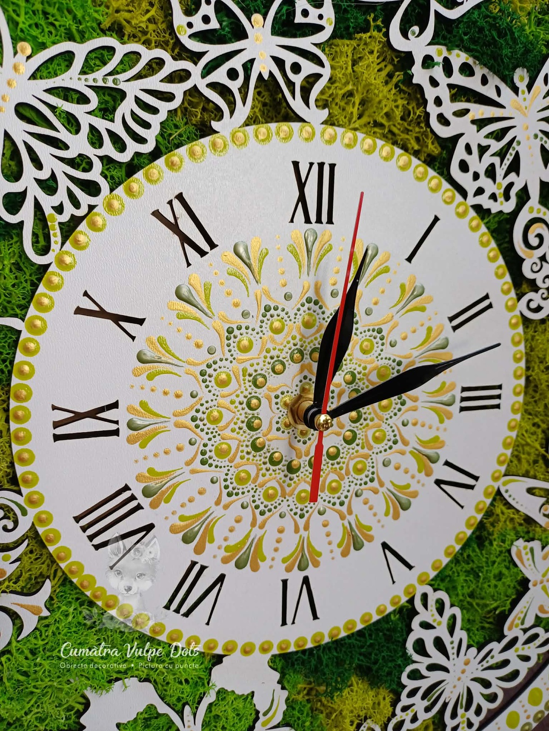 Ceas de perete cu licheni stabilizati și pictură cu techica punctului 40 cm - casă & stil de viață - decorațiuni de casă - decorațiuni de pereți - decorațiuni cu licheni - Artynos.ro