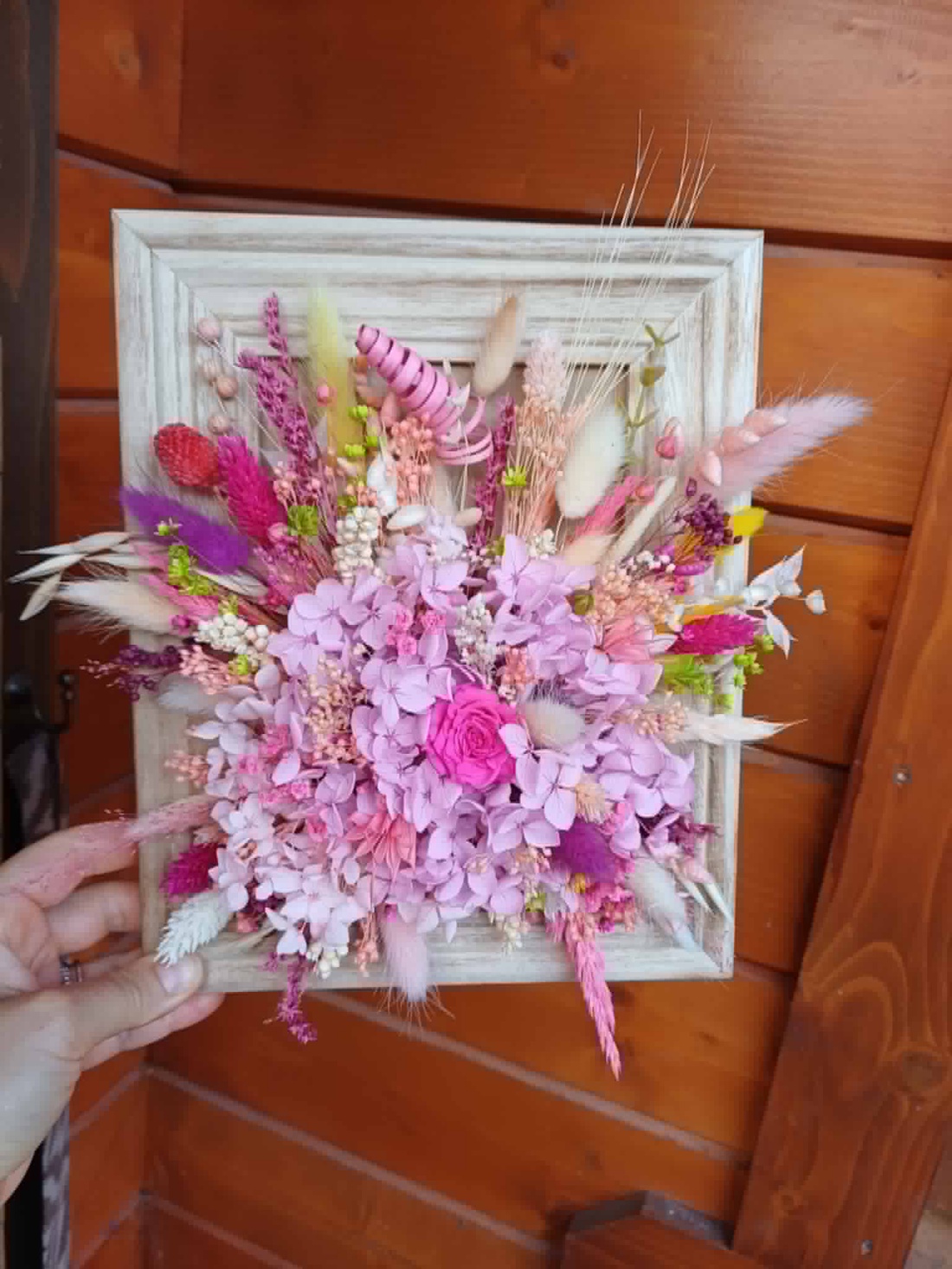 Ramă cu aranjament de flori stabilizate și criogenate - casă & stil de viață - decorațiuni de casă - accesorii florale - cutii cu flori - Artynos.ro