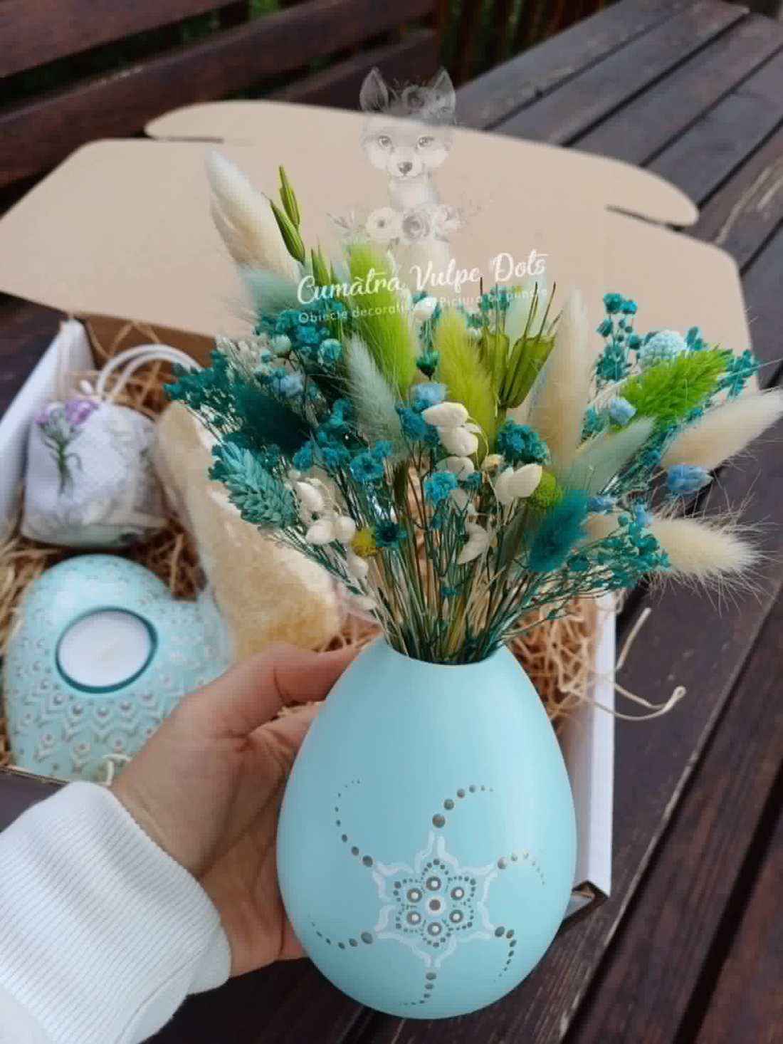 Set decorativ handmade � Turcoaz Pal - Eleganță, armonie și inspirație - casă & stil de viață - decorațiuni de casă - accesorii florale - buchete de flori - Artynos.ro