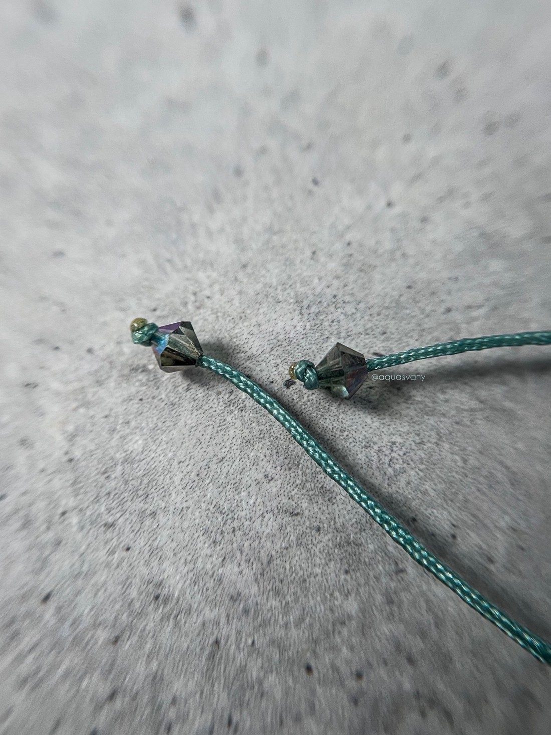 Brățară de apatită verde cu swarovski -  - Artynos.ro
