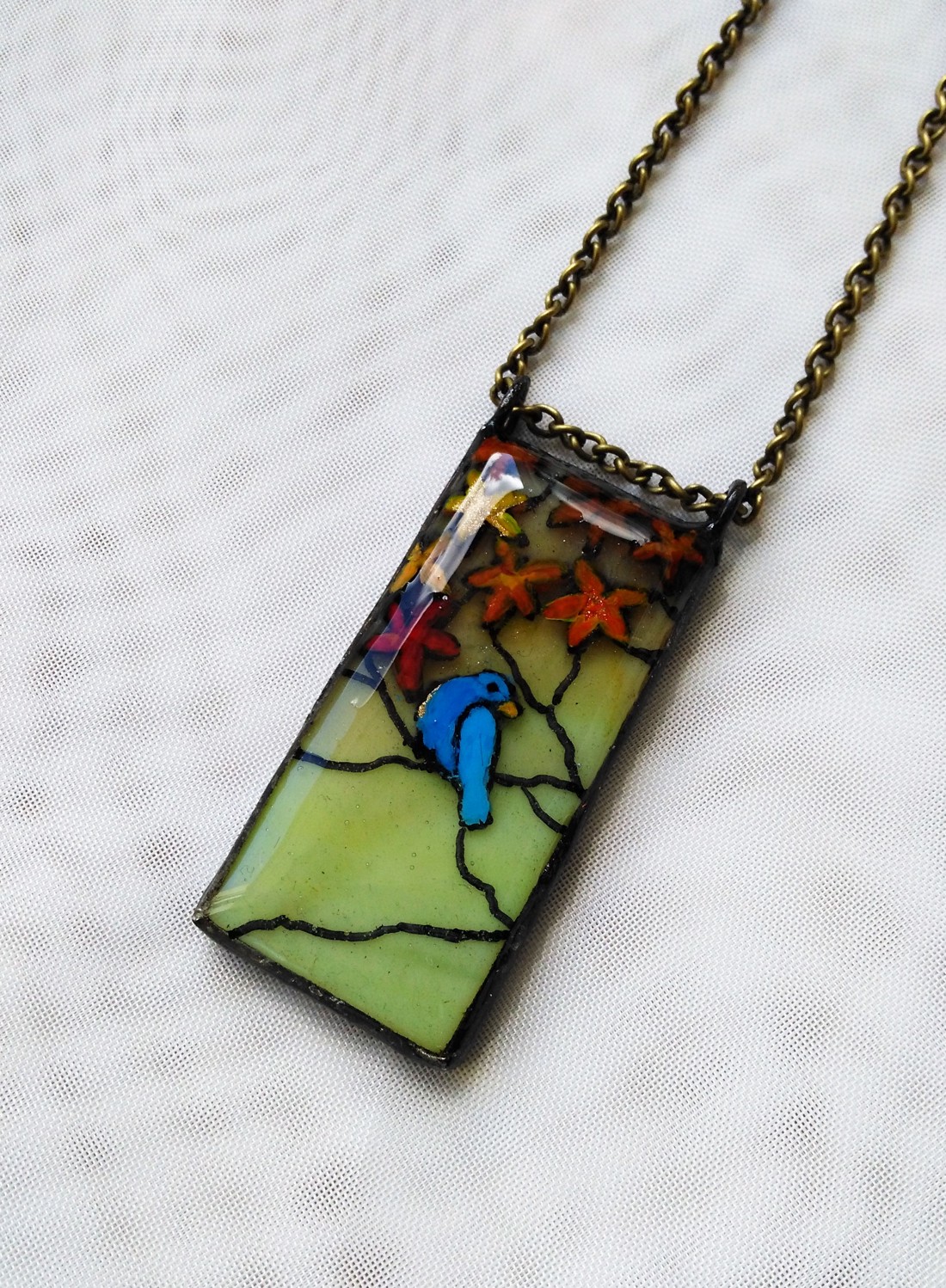 Pandantiv pasăre albastră vedere toamnă - bijuterii - coliere - pandative - Artynos.ro