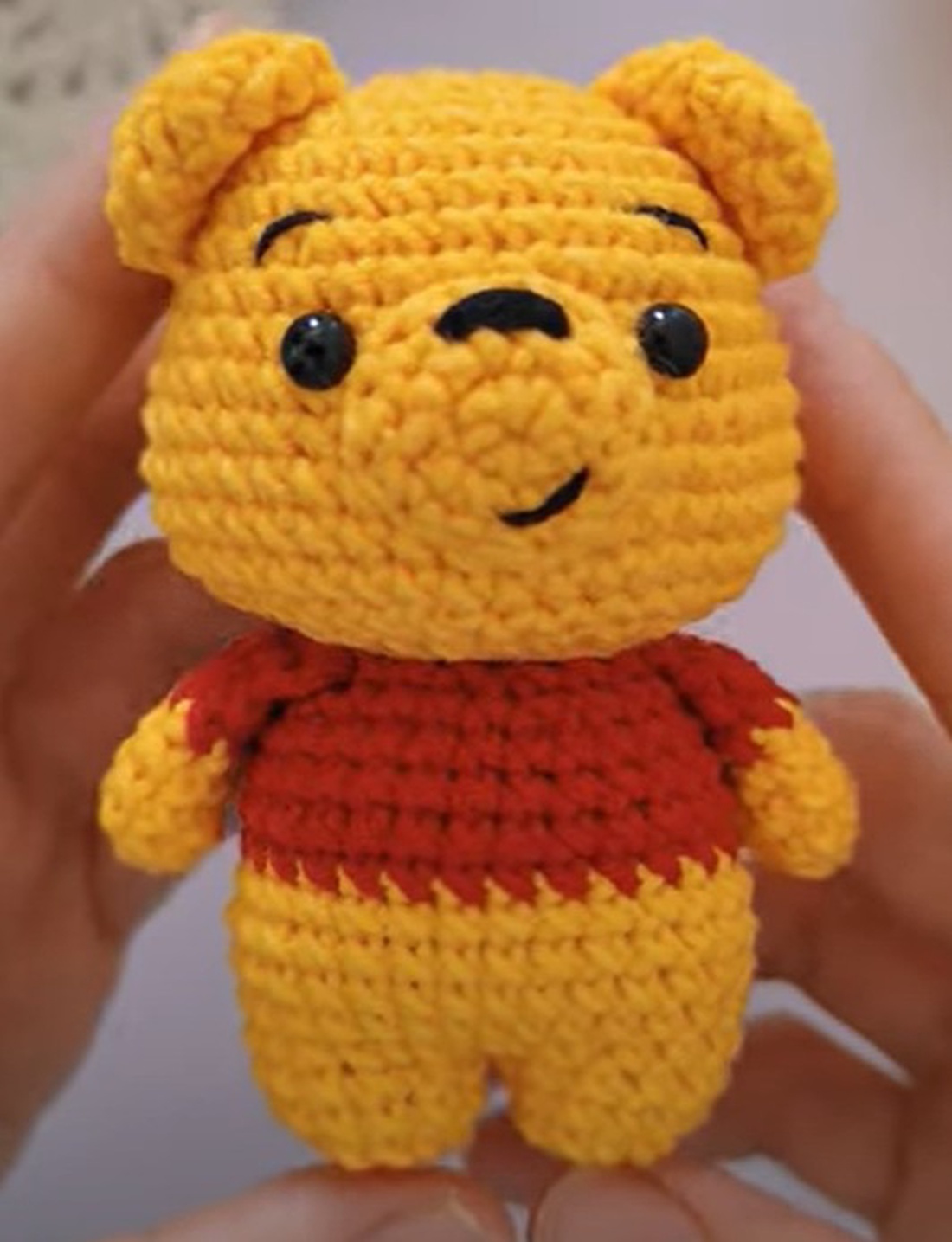 Winnie De Pouh - jucării și echipamente pentru copii - plușuri - ursuleț de pluș - Artynos.ro Winnie De Pouh - jucării și echipamente pentru copii - plușuri - ursuleț de pluș - Artynos.ro