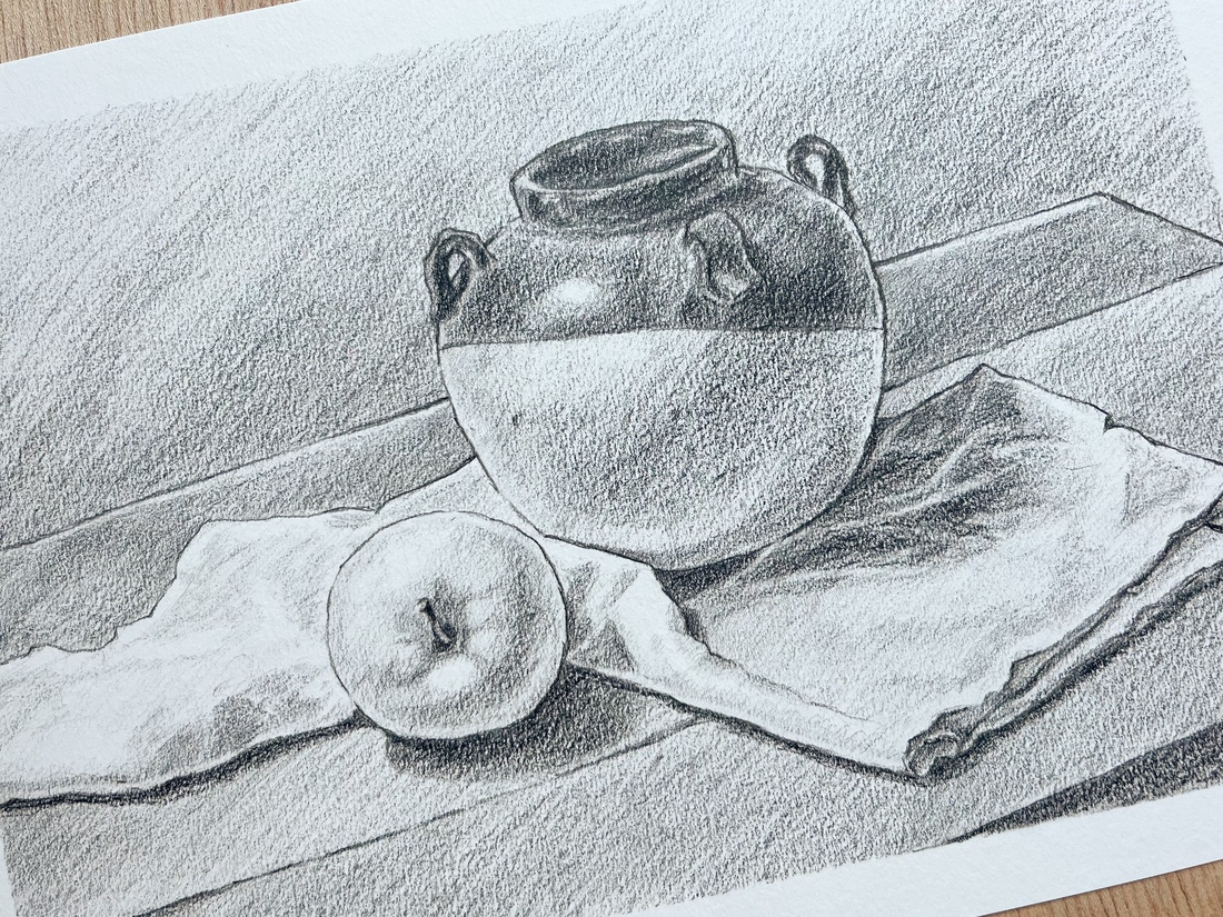 Ulcior cu măr, natură statică în creion - arte vizuale și accesorii - grafică, ilustrație - desen în creion - Artynos.ro Ulcior cu măr, natură statică în creion - arte vizuale și accesorii - grafică, ilustrație - desen în creion - Artynos.ro