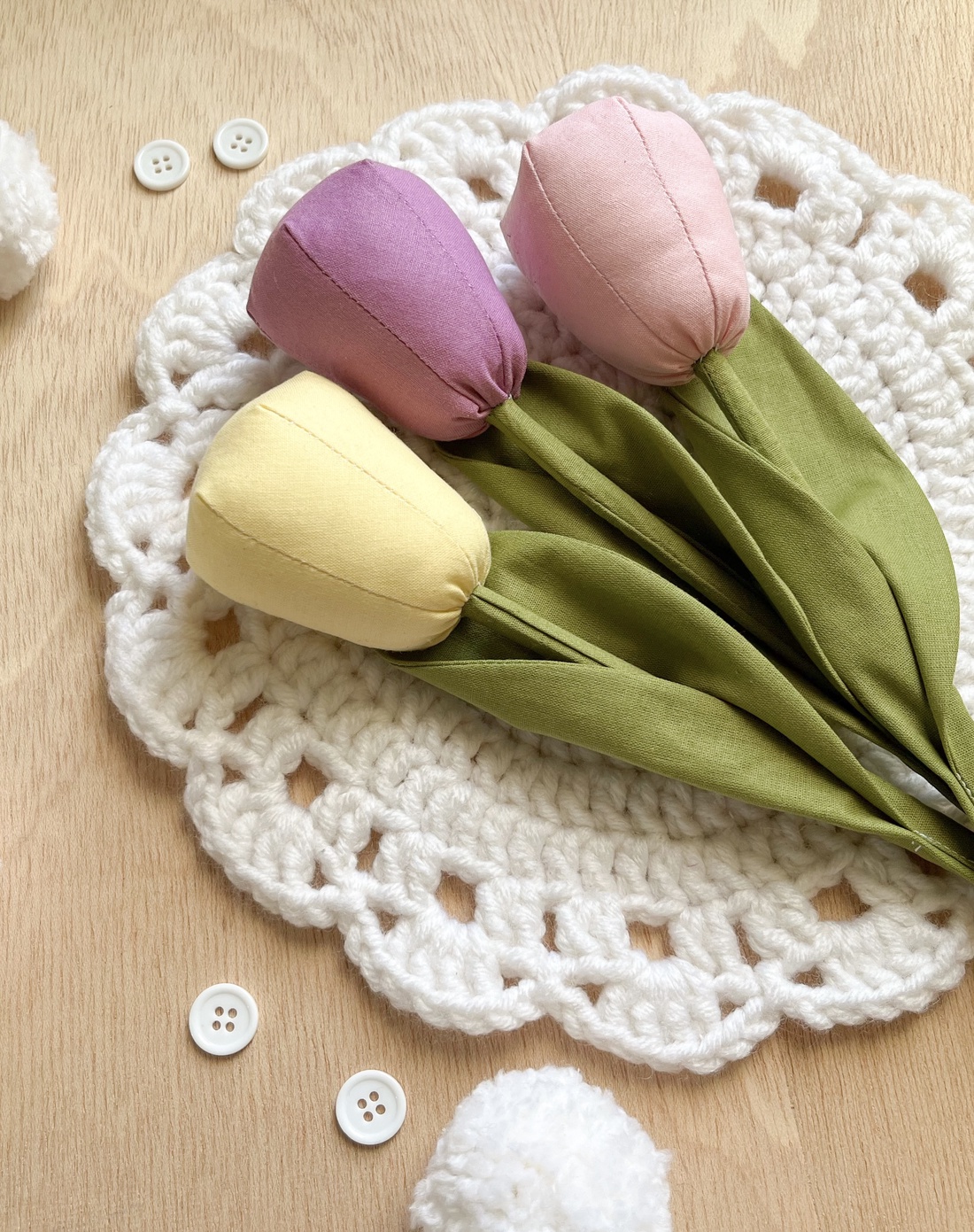 Lalele textile  - casă & stil de viață - decorațiuni de casă - accesorii florale - flori la fir - Artynos.ro