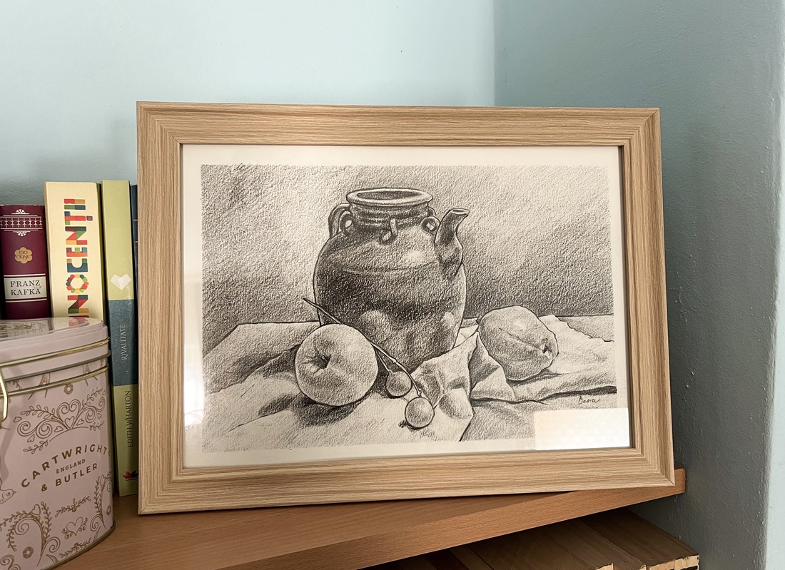 Desen în creion - ulcior cu măr și pară - arte vizuale și accesorii  - grafică, ilustrație - desen în creion - Artynos.ro