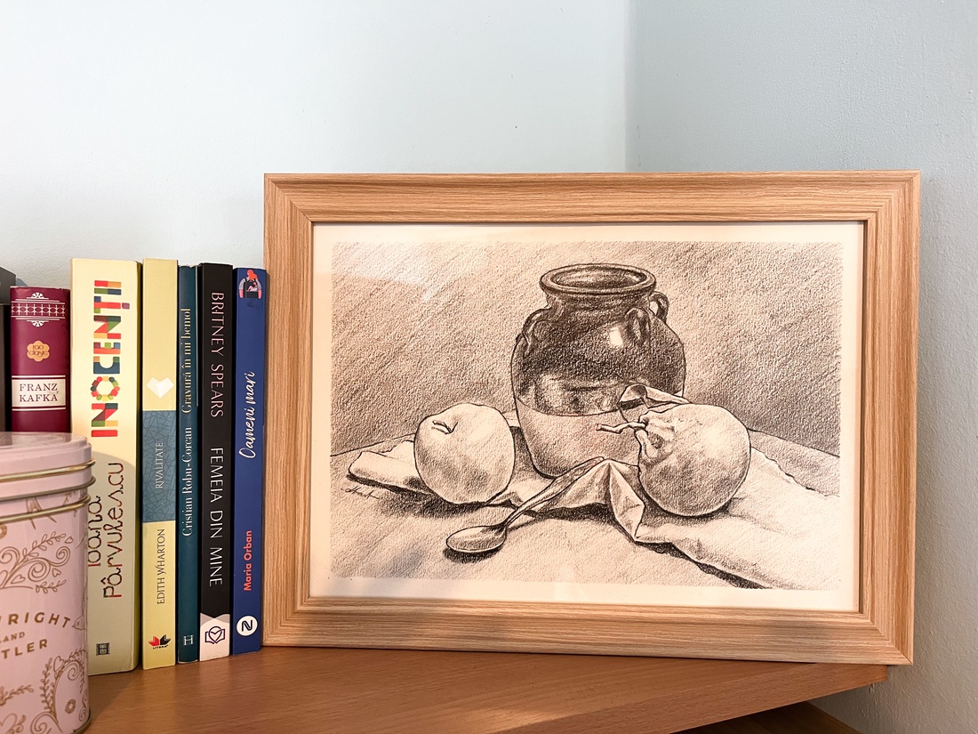 Desen în creion - ulcior cu măr și portocală - arte vizuale și accesorii  - grafică, ilustrație - desen în creion - Artynos.ro