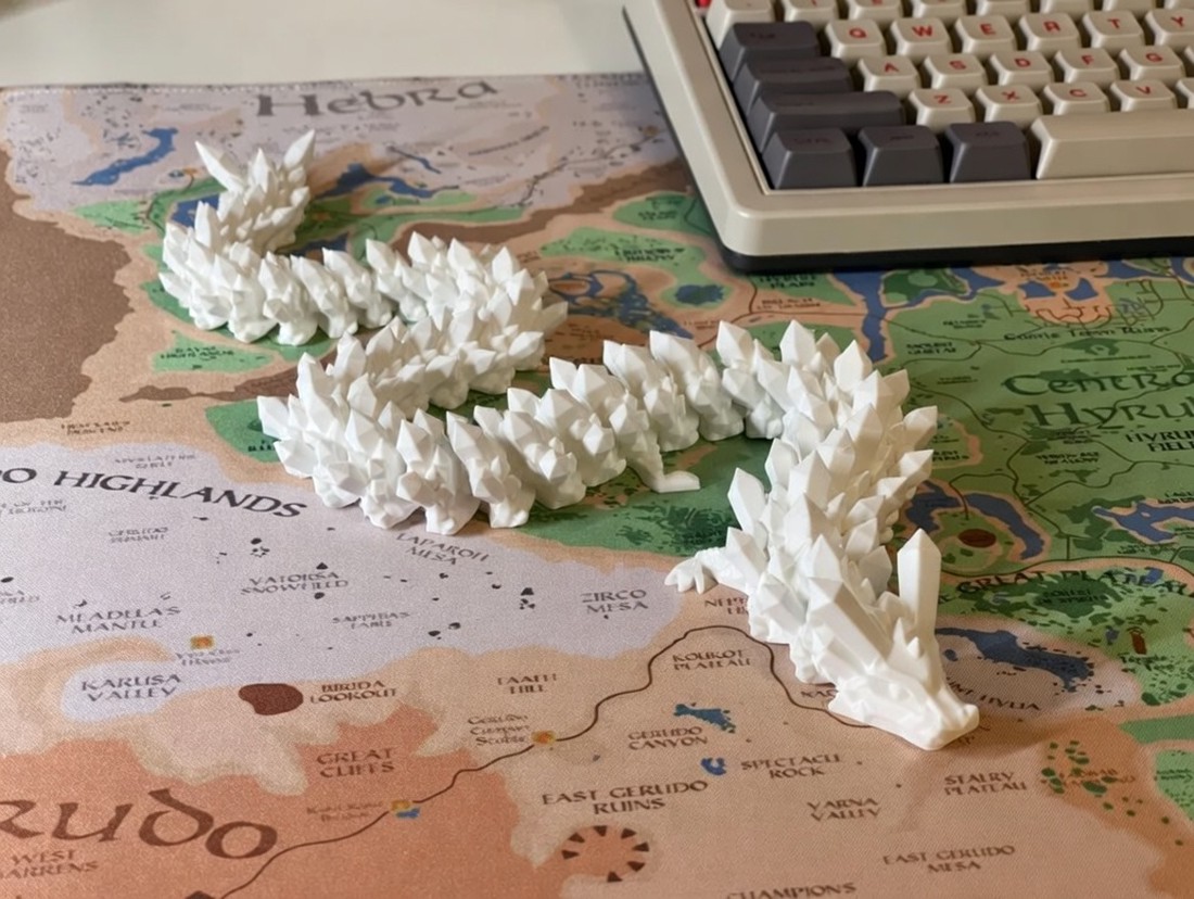 Dragon Shardscale articulat � figurină mobilă de dragon din cristal de 50 cm � imprimată 3D -  - Artynos.ro