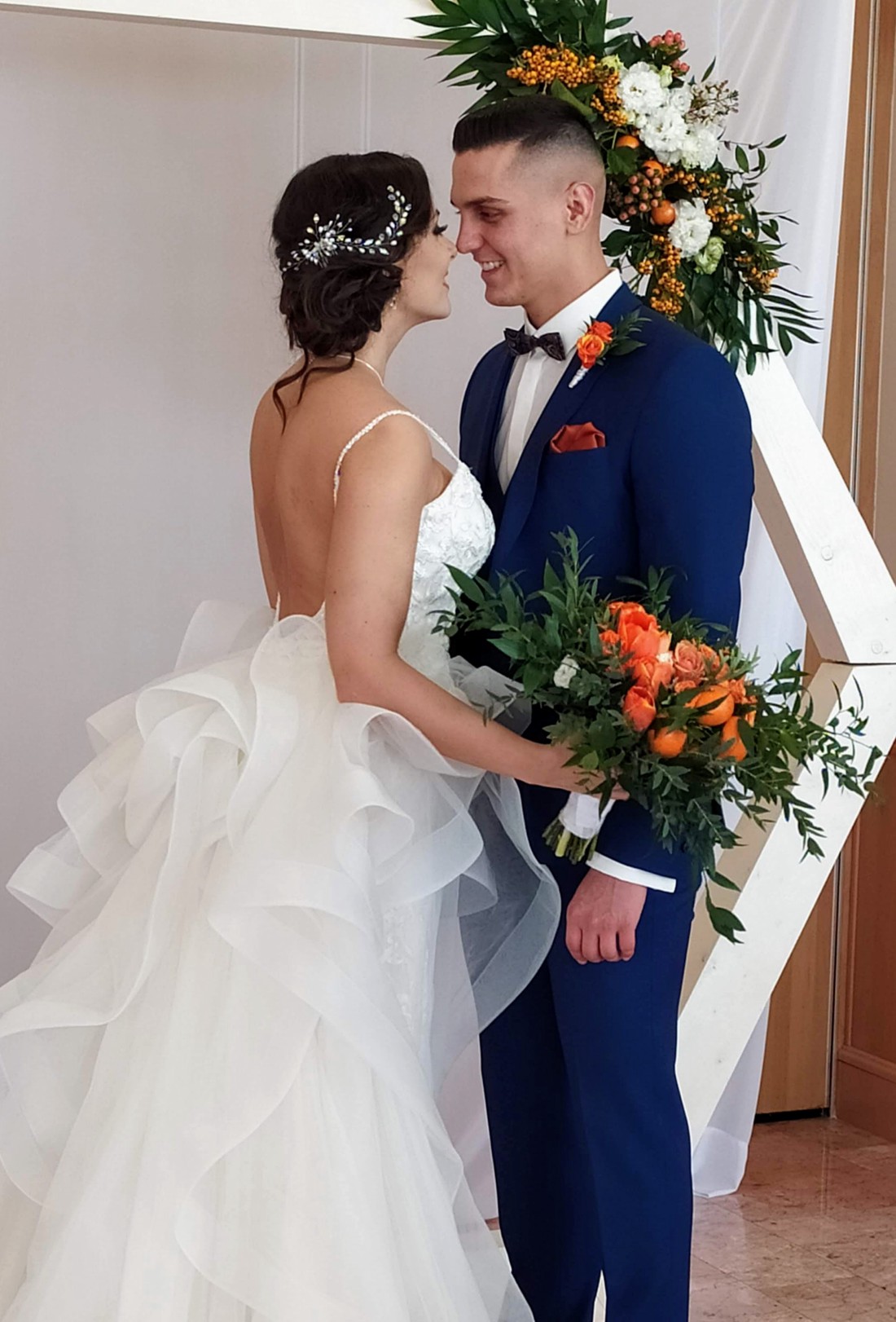 Înfășurarea accesoriilor de păr - - Artynos.ro Înfășurarea accesoriilor de păr - - Artynos.ro