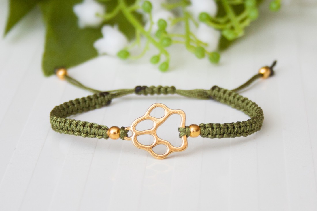 Brățară macramé împletită - Paw pawl verde / auriu -  - Artynos.ro