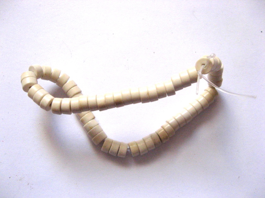 howlite alb discuri  51289 - accessorii și unelte - mărgea, componente de bijuterii - piatră prețioasă - Artynos.ro