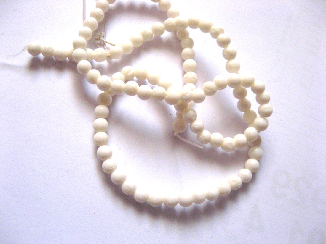 Sirag margele coral alb   sfere 51286 - accessorii și unelte - mărgea, componente de bijuterii - piatră prețioasă - Artynos.ro