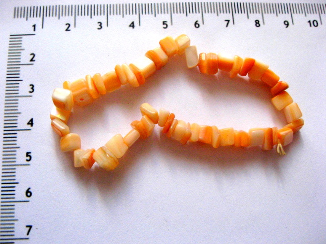 Sirag chipsuri sidef  portocaliu 51757 - accessorii și unelte - mărgea, componente de bijuterii - piatră prețioasă - Artynos.ro