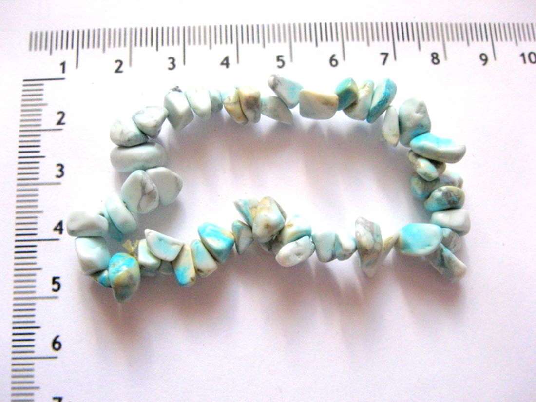 Chipsuri howlite bleu  51758 - accessorii și unelte - mărgea, componente de bijuterii - piatră prețioasă - Artynos.ro