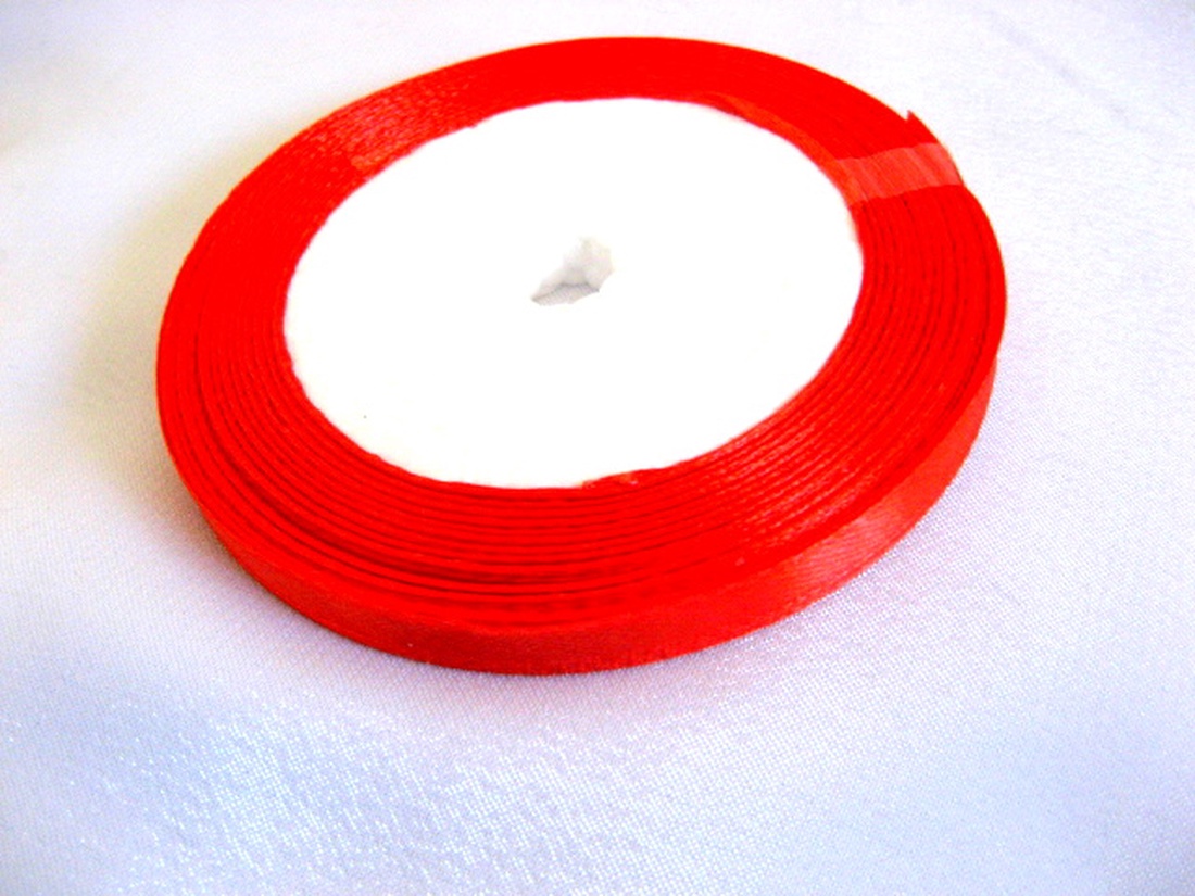 Panglica satin rosu 10 mm 51885 - accessorii și unelte - mercerie - panglică, curea - Artynos.ro