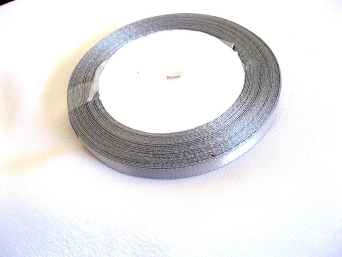 Panglica satin gri 10 mm 51893 - accessorii și unelte - mercerie - panglică, curea - Artynos.ro