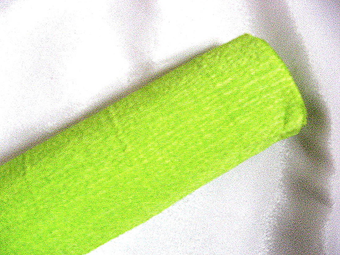 Hartie creponata floristica verde deschis 51672 - accessorii și unelte - hârtie - hârtie decorativă - Artynos.ro