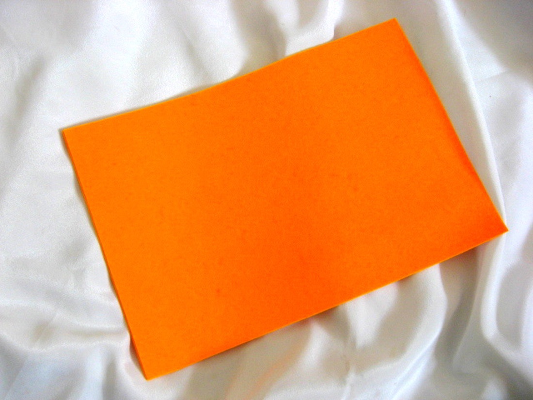 Coală de fetru  portocaliu 52209 - arte vizuale și accesorii  - imagini cu broderii - tablou textil din fetru - Artynos.ro