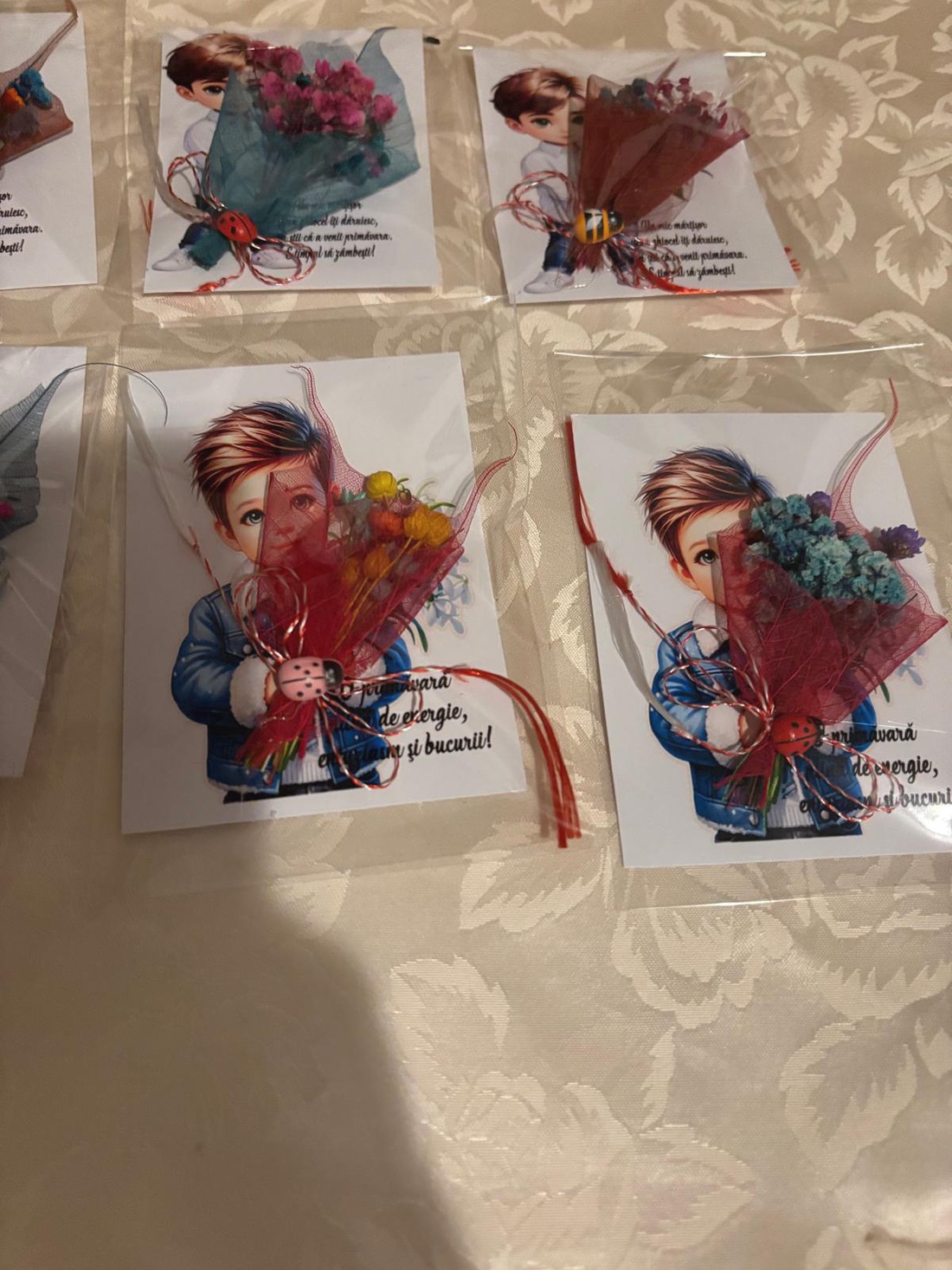 Mărțișoare Martie hand made,flori criogenate  - bijuterii - mărțișor - Artynos.ro