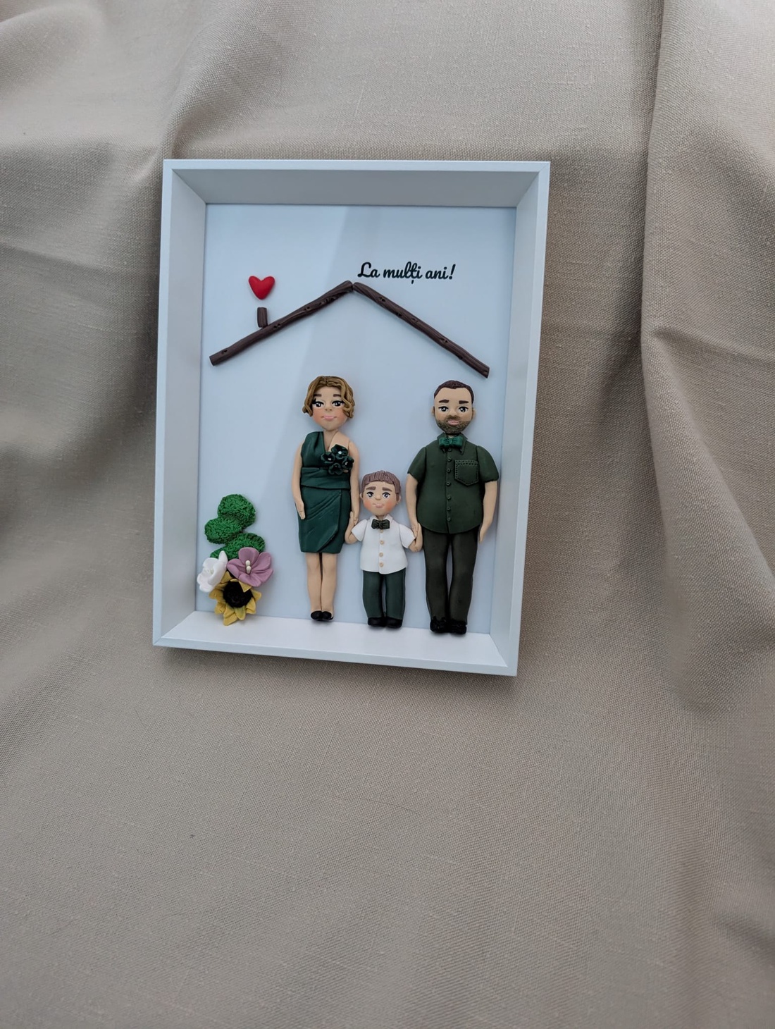 Tablou personalizat cu figurine modelate din lut polimeric - Familia - casă & stil de viață - decorațiuni de casă - picturi murale - tablou din mai multe piese - Artynos.ro