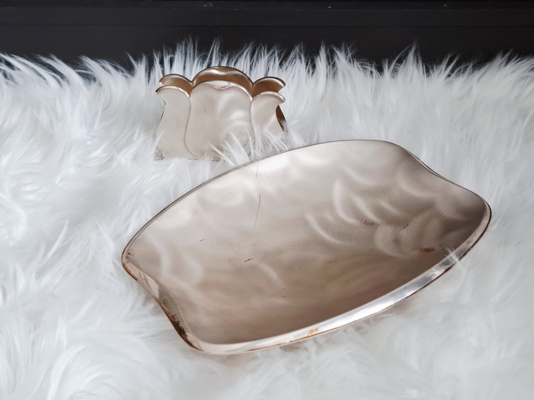 Tavita argintata si suport pentru servetele - casă & stil de viață - echipamente de bucătărie - accesorii de servire - tăvițe - Artynos.ro