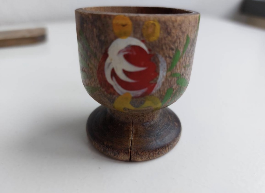 Pahare rustice de lemn cu suport / recipiente pentru oua  - casă & stil de viață - echipamente de bucătărie - decor de bucătărie - decorațiuni de bucătărie - Artynos.ro