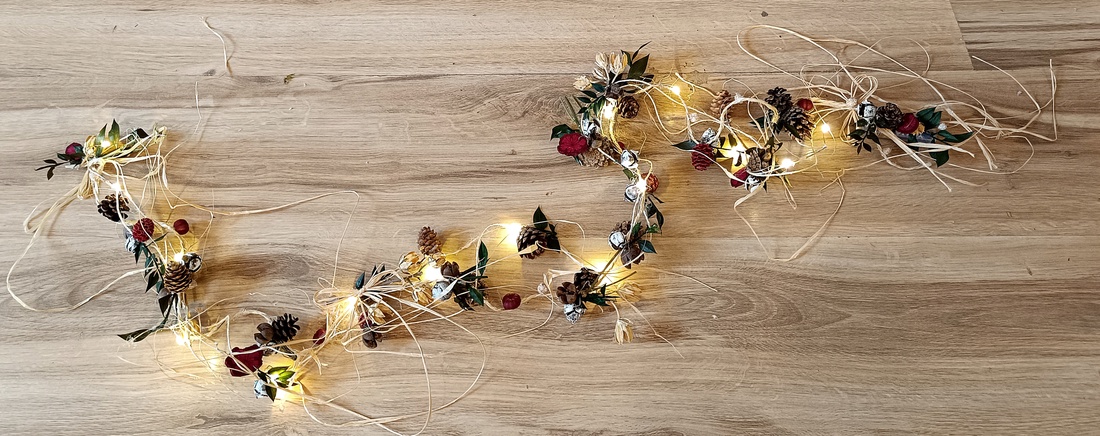 Ghirlanda luminoasa Craciun  - crăciun - decorațiuni de crăciun de casă - luminițe de crăciun - Artynos.ro