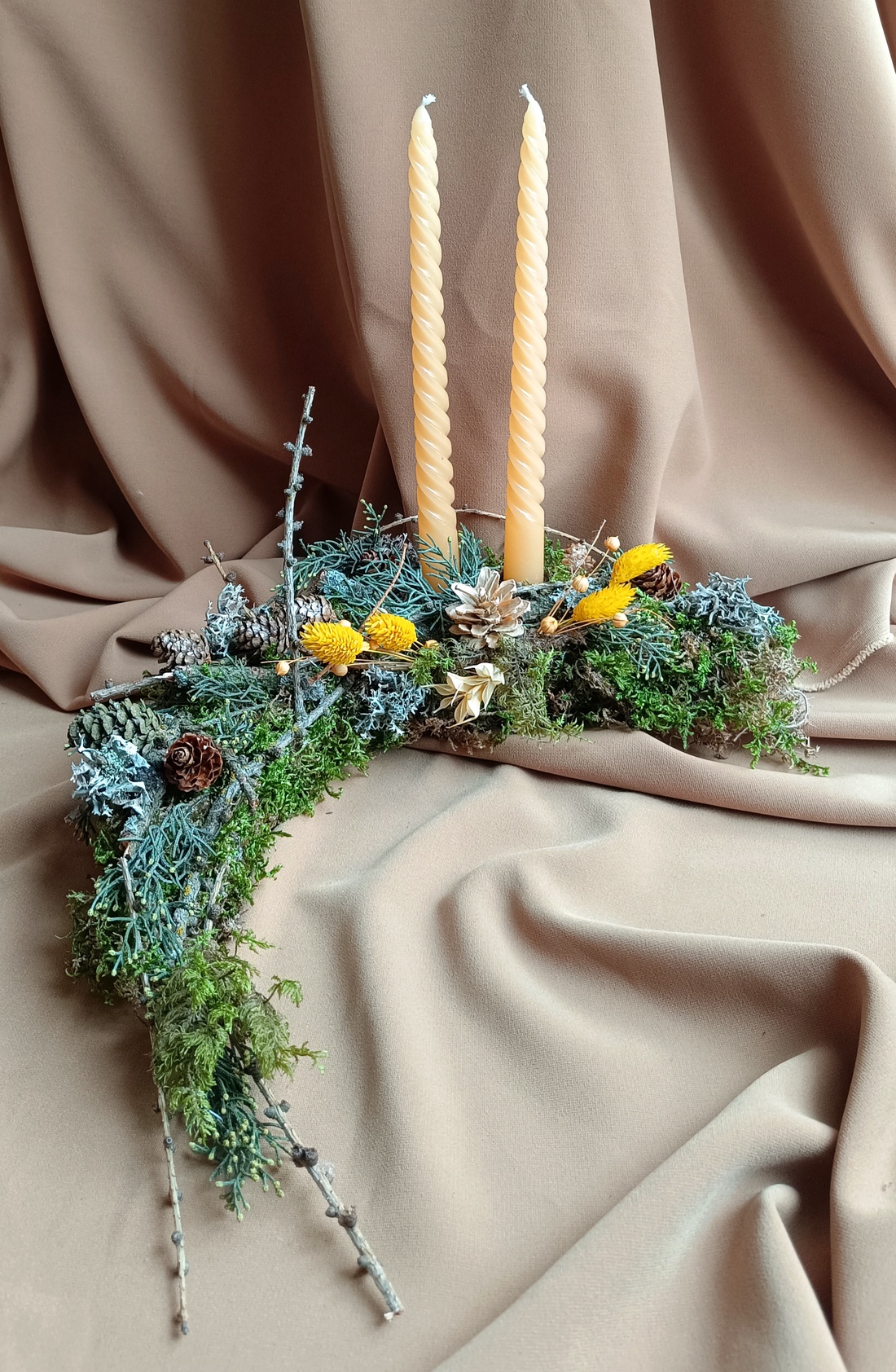 Decoratiune Craciun cu lumanari  - crăciun - decorațiuni de crăciun de casă - decor pentru masă de crăciun - Artynos.ro