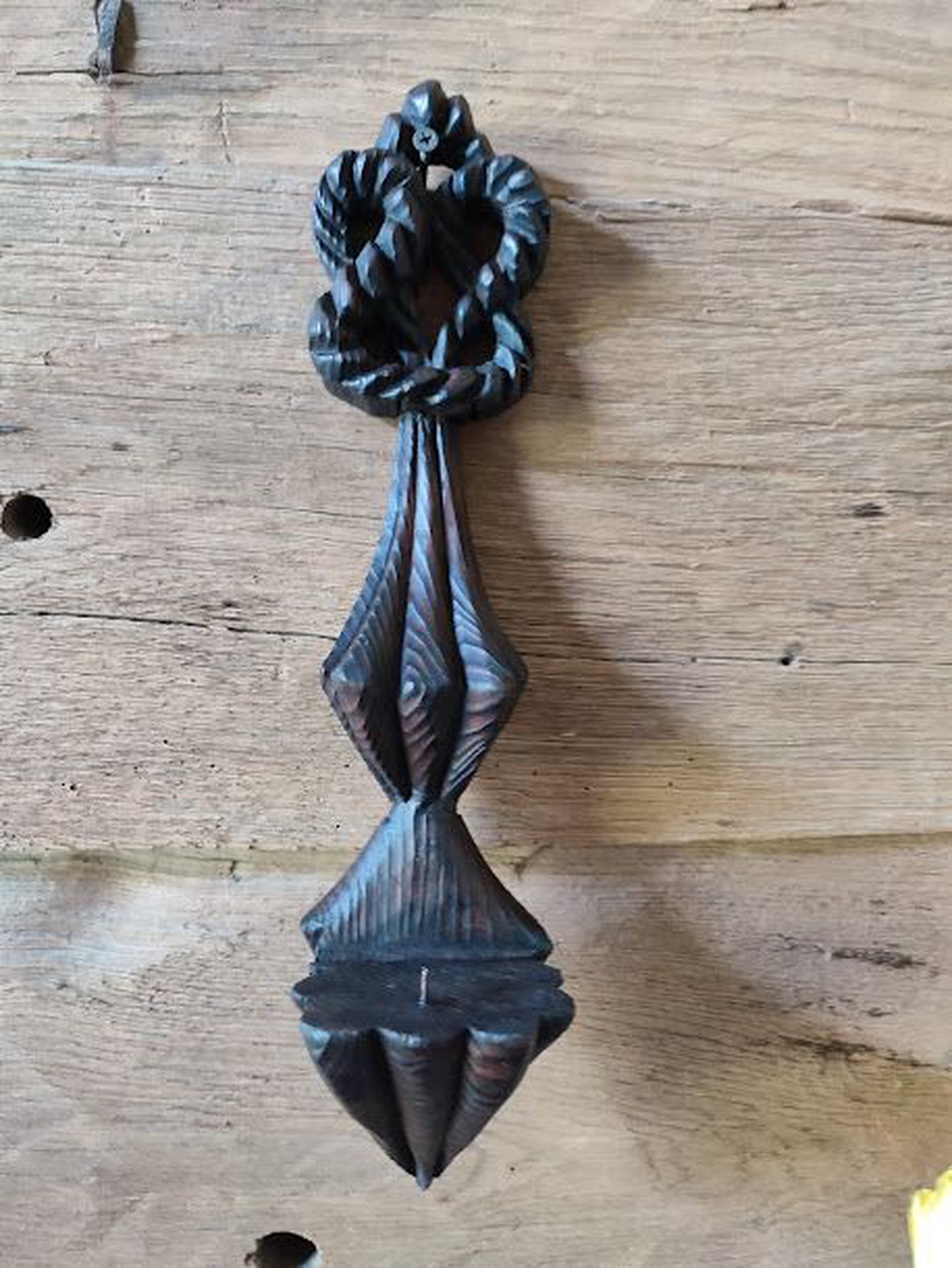 Candela veche sculptata manual-Piesă Unicat cu Nod Dublu Simbolic - casă & stil de viață - accesorii religioase - cruce - Artynos.ro