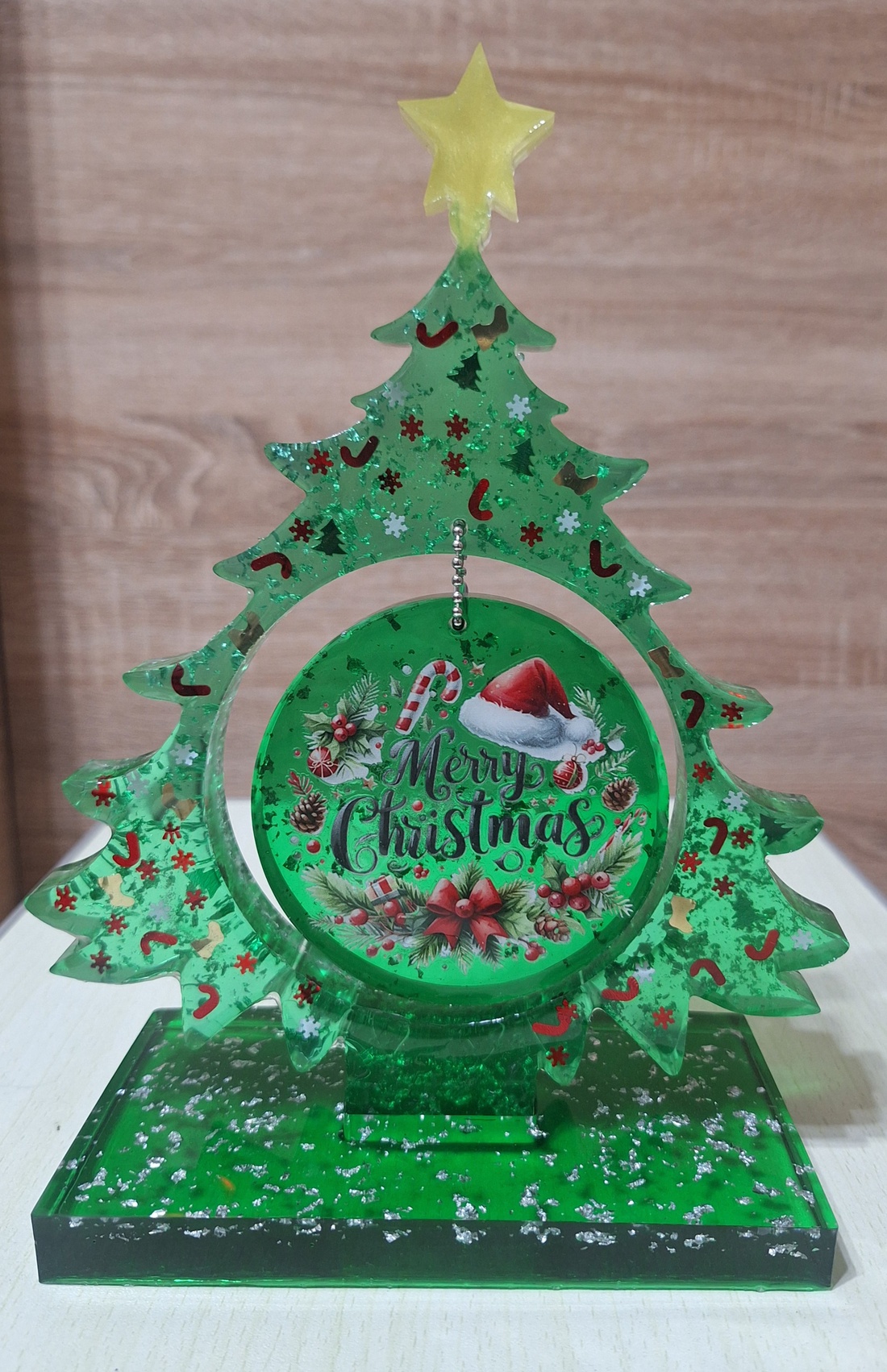 Decorațiune de Craciun in forma de brad - casă & stil de viață - accesorii pentru decorat casa - decorațiuni de masă și decorațiuni pentru rafturi  - decorațiuni de masă - Artynos.ro