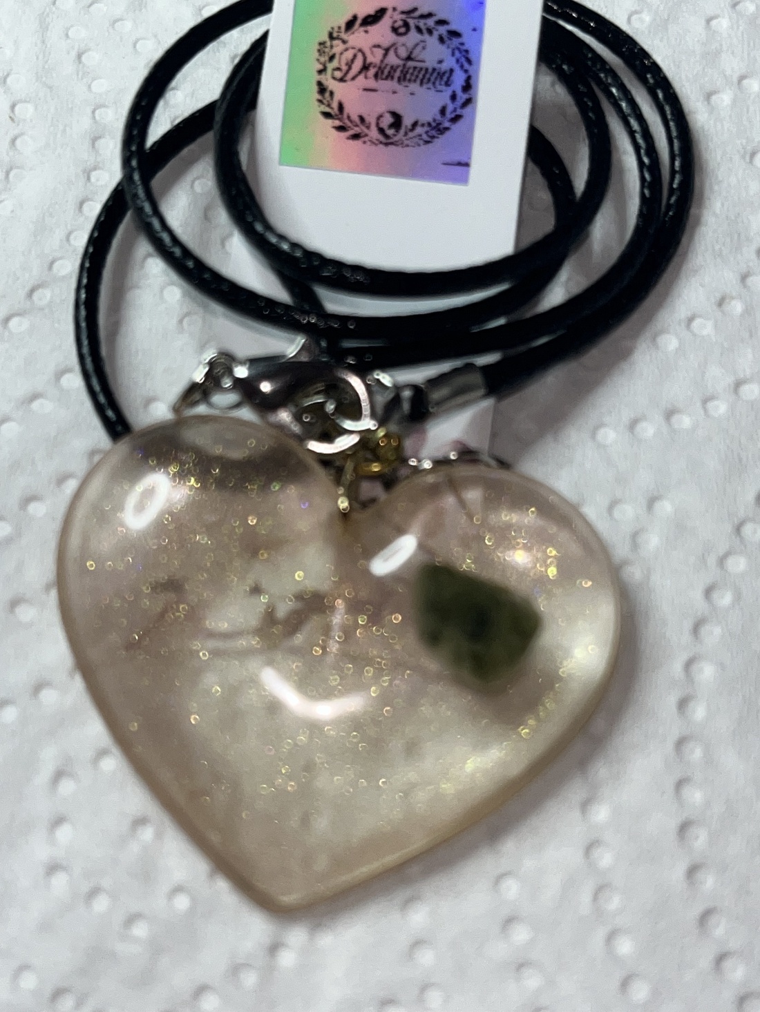 Pandantiv Inima Pământului cu Serpentin  protecție, calm și ancorare - bijuterii - coliere - pandative - Artynos.ro