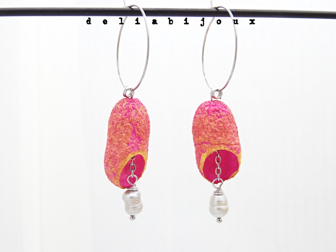 Cercei handmade din coconi de mătase cu perlă naturală (cod1308) -  - Artynos.ro Cercei handmade din coconi de mătase cu perlă naturală (cod1308) -  - Artynos.ro