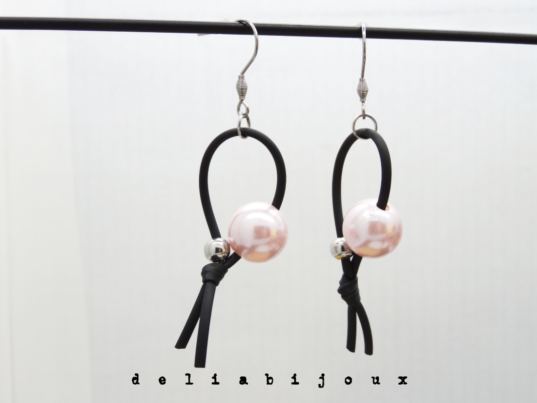 Cercei Handmade Tub Negru Siliconat - Perlă - Design Modern și Minimalist (cod 1142) - bijuterii - cercei - Artynos.ro