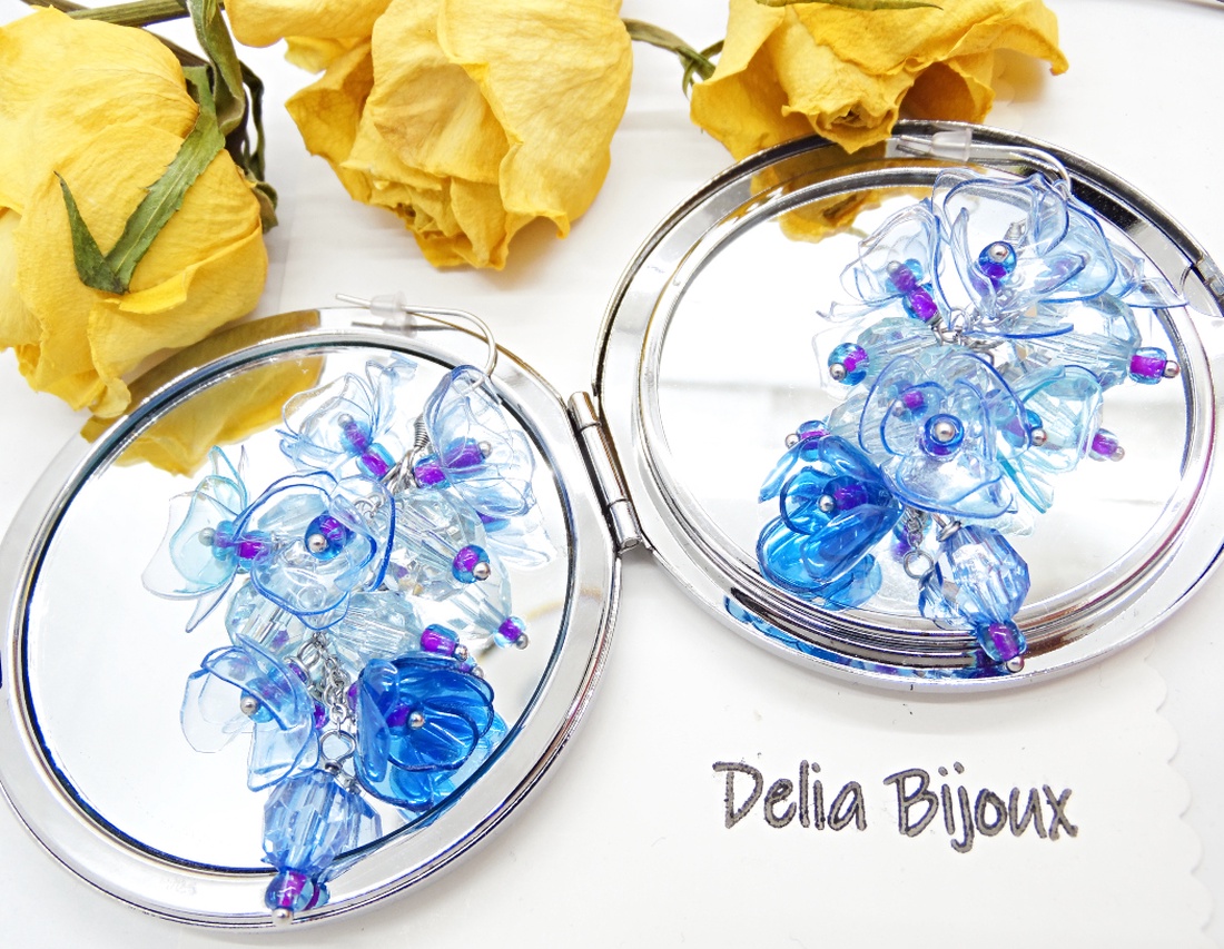 Cercei statement unicat din plastic reciclat flori albastre pe lanț inox (cod1329) - bijuterii - cercei - cercei lungi - Artynos.ro