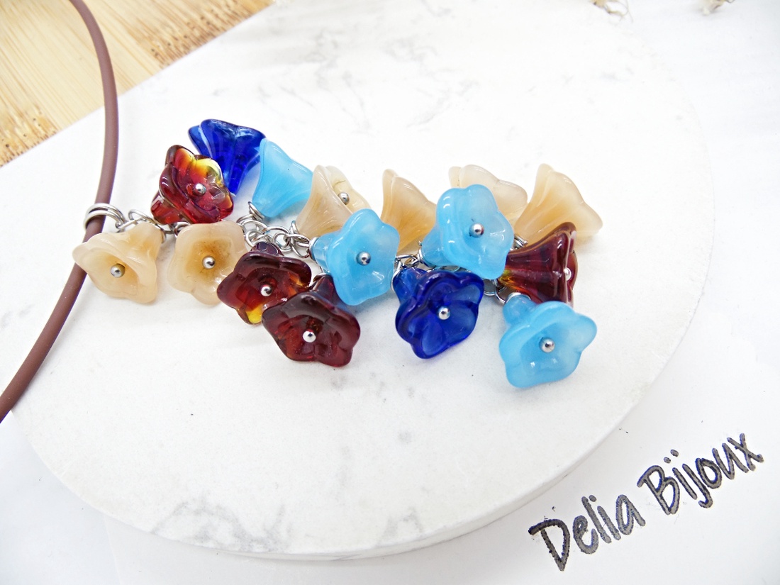 Ciorchine de flori colier la baza gâtului din silicon și margele sticlă (cod1333) - bijuterii - coliere - pandative - Artynos.ro