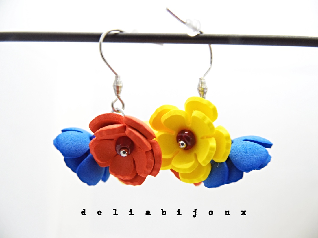 Cercei handmade - flori - Tricolorul Romaniei (cod1347) - bijuterii - cercei - cercei hoops - Artynos.ro