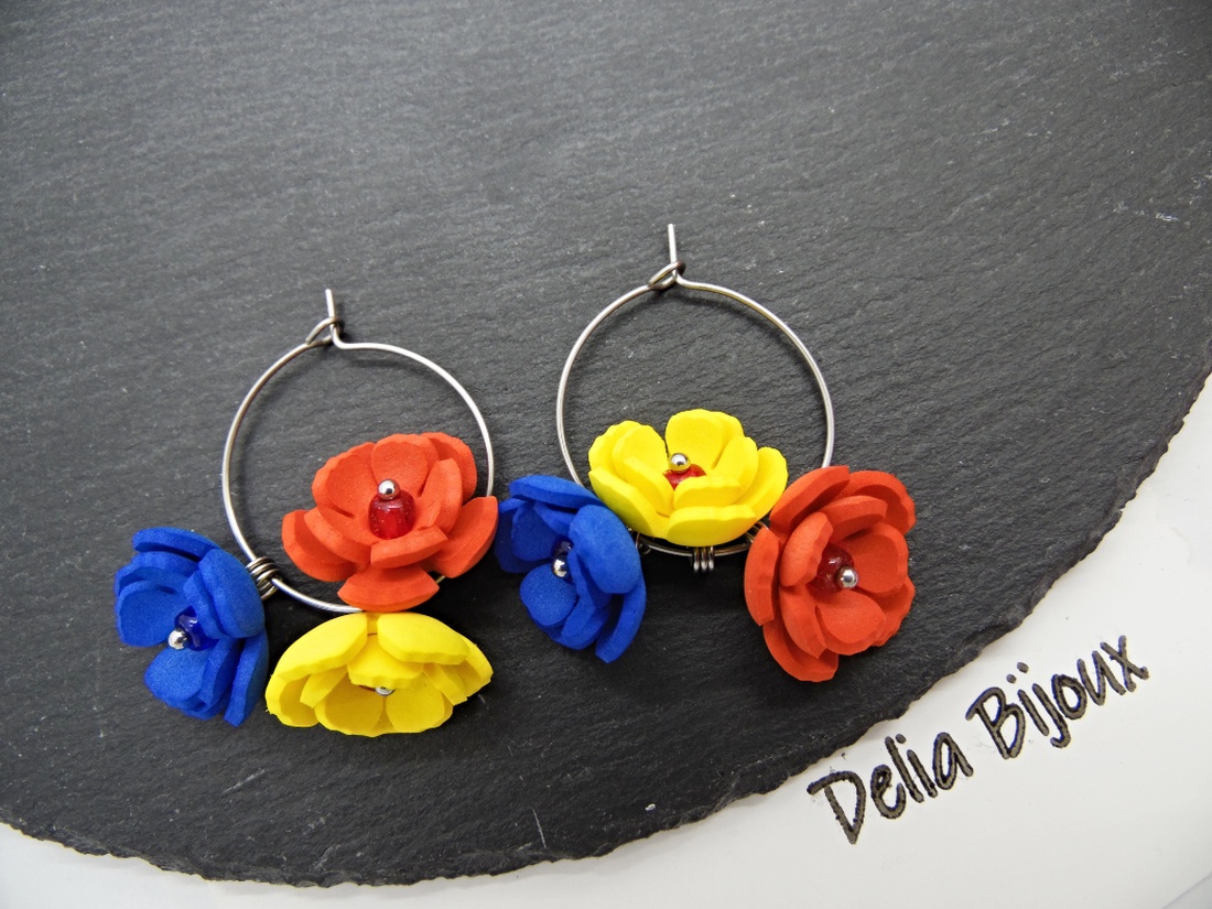 Cercei handmade - flori - Tricolorul Romaniei (cod1348) - bijuterii - cercei - cercei hoops - Artynos.ro