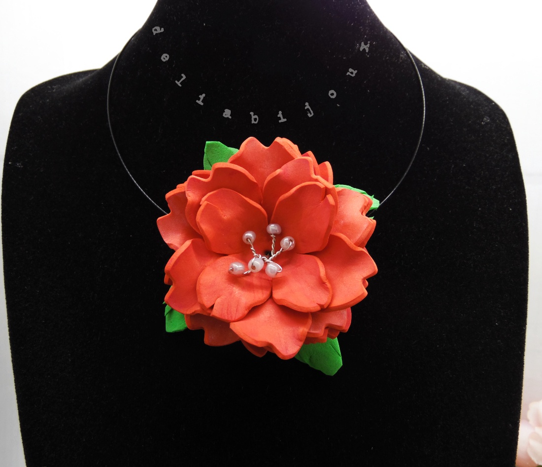 Colier handmade statement unicat -floral - foamiran (cod964) - bijuterii - coliere - coliere cu pandative - Artynos.ro