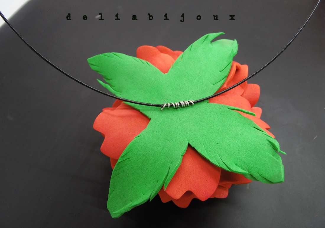 Colier handmade statement unicat -floral - foamiran (cod964) - bijuterii - coliere - coliere cu pandative - Artynos.ro