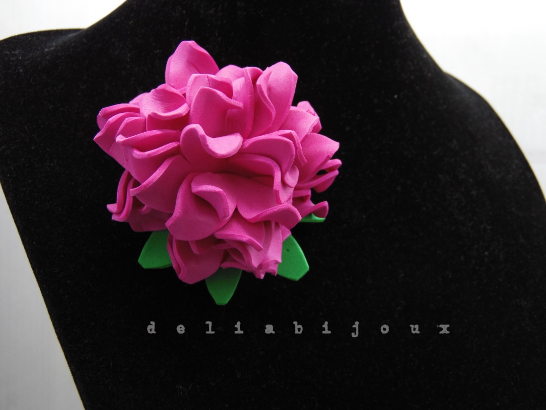 Brosa statement handmade unicat - Martisor - floare (cod952) - bijuterii - broșe - Artynos.ro