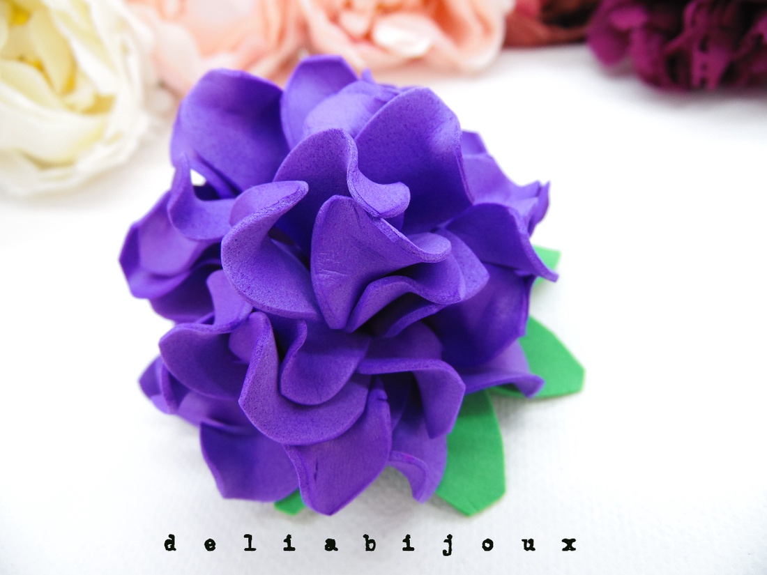 Brosa statement handmade unicat - Martisor - floare (cod951) - bijuterii - broșe - Artynos.ro