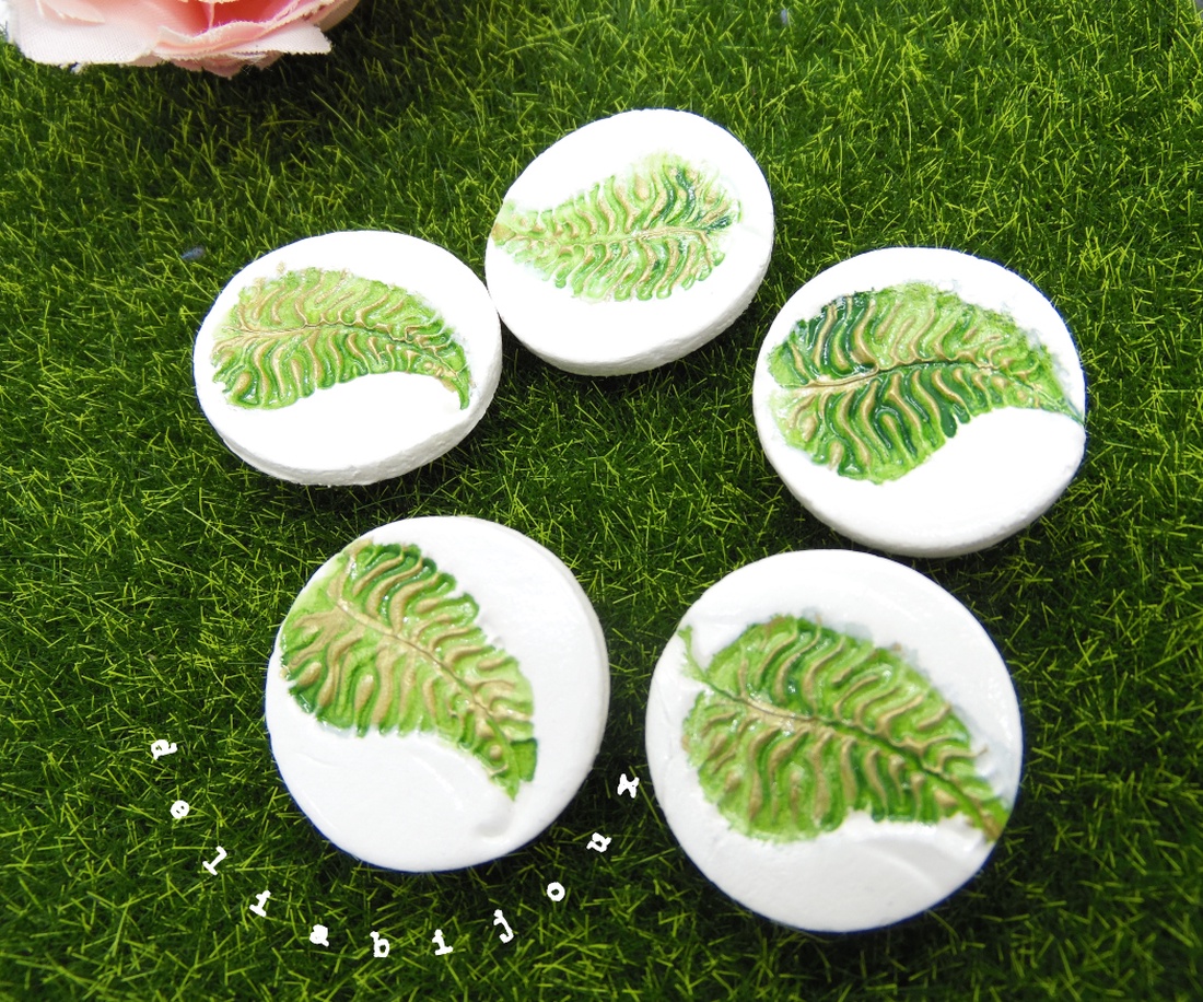 Brose statement handmade unicat - Martisor (cod933) - bijuterii - broșe - Artynos.ro